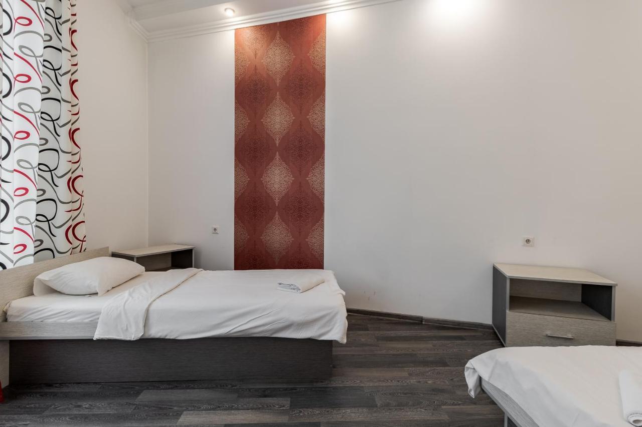 Halytska Apartment リヴィウ エクステリア 写真