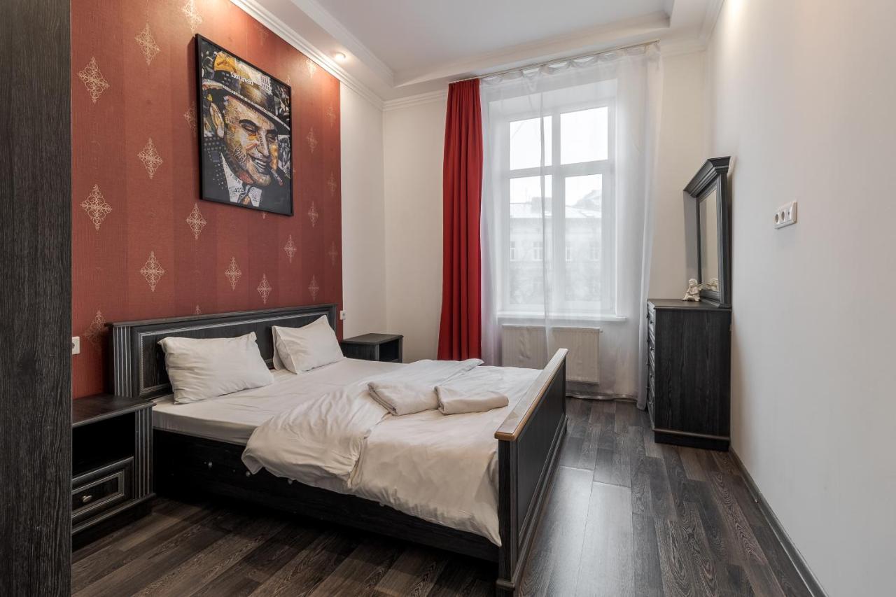 Halytska Apartment リヴィウ エクステリア 写真